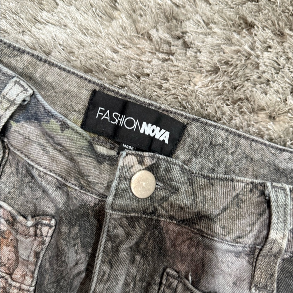 Fashion Nova Textured Gray Jeans